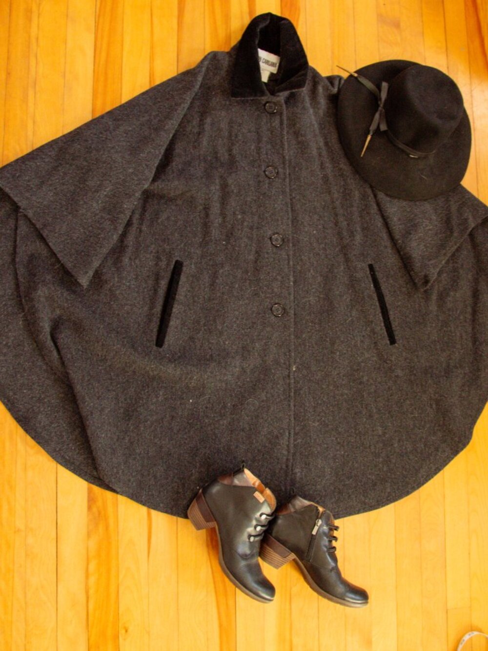 Vintage Academia Librarian Cape, Wool, Black/Gray - Picture 2 of 7